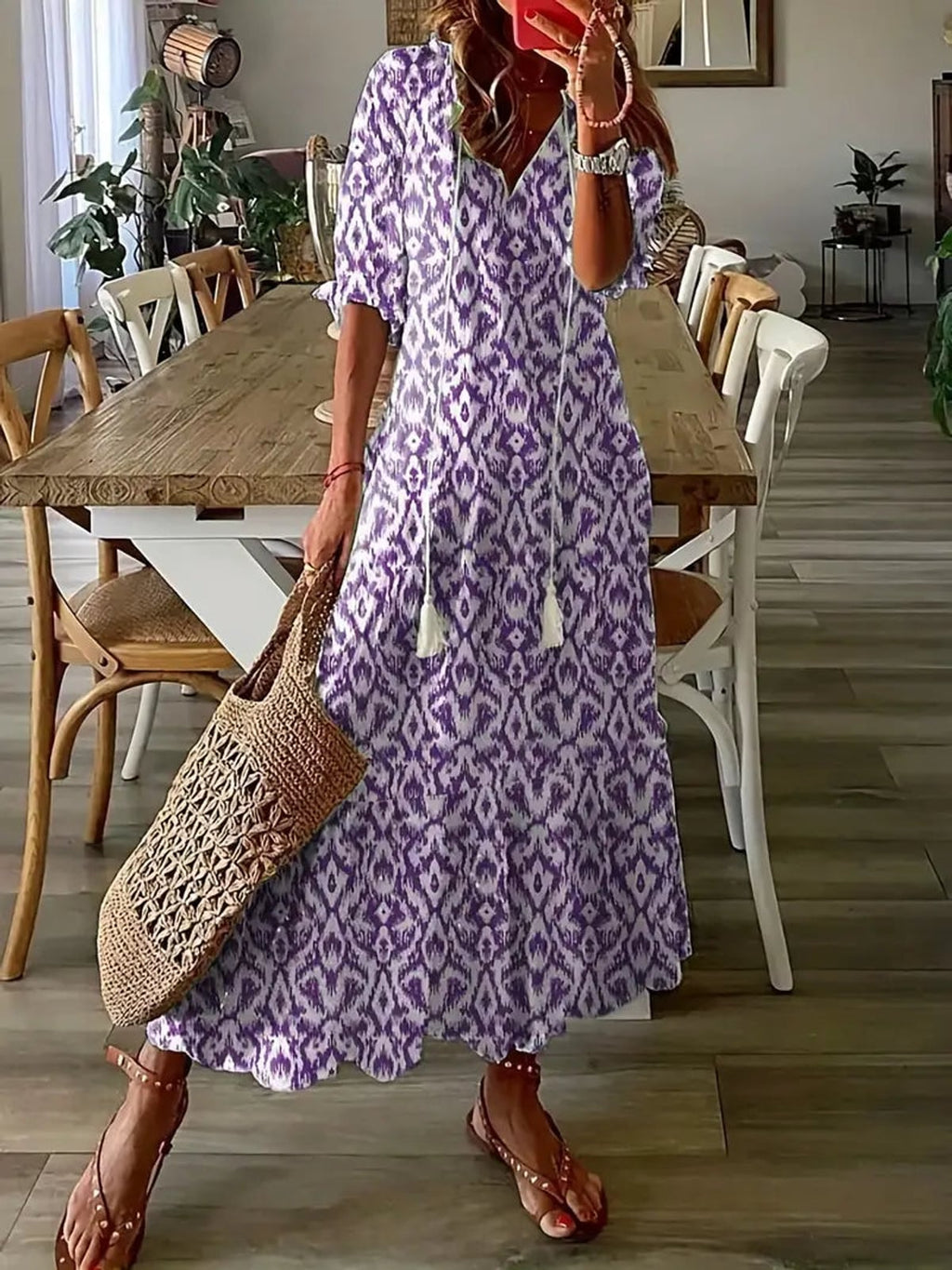 dames lange zomerjurk met v-hals en print in mauve