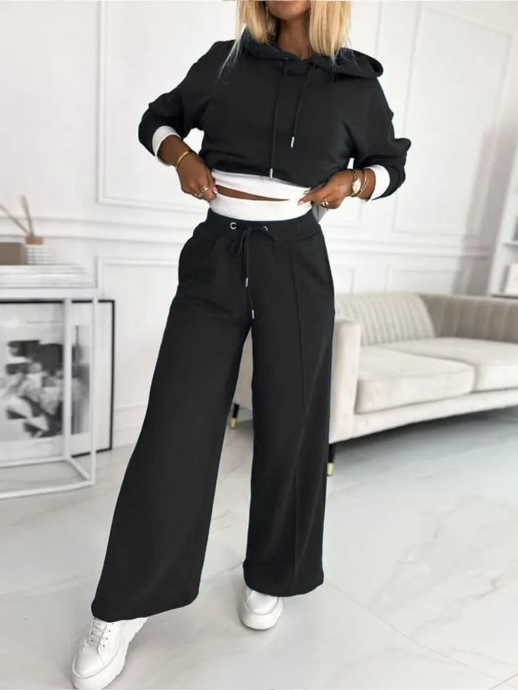 dames oversized hoodie set met wide leg broek in zwart