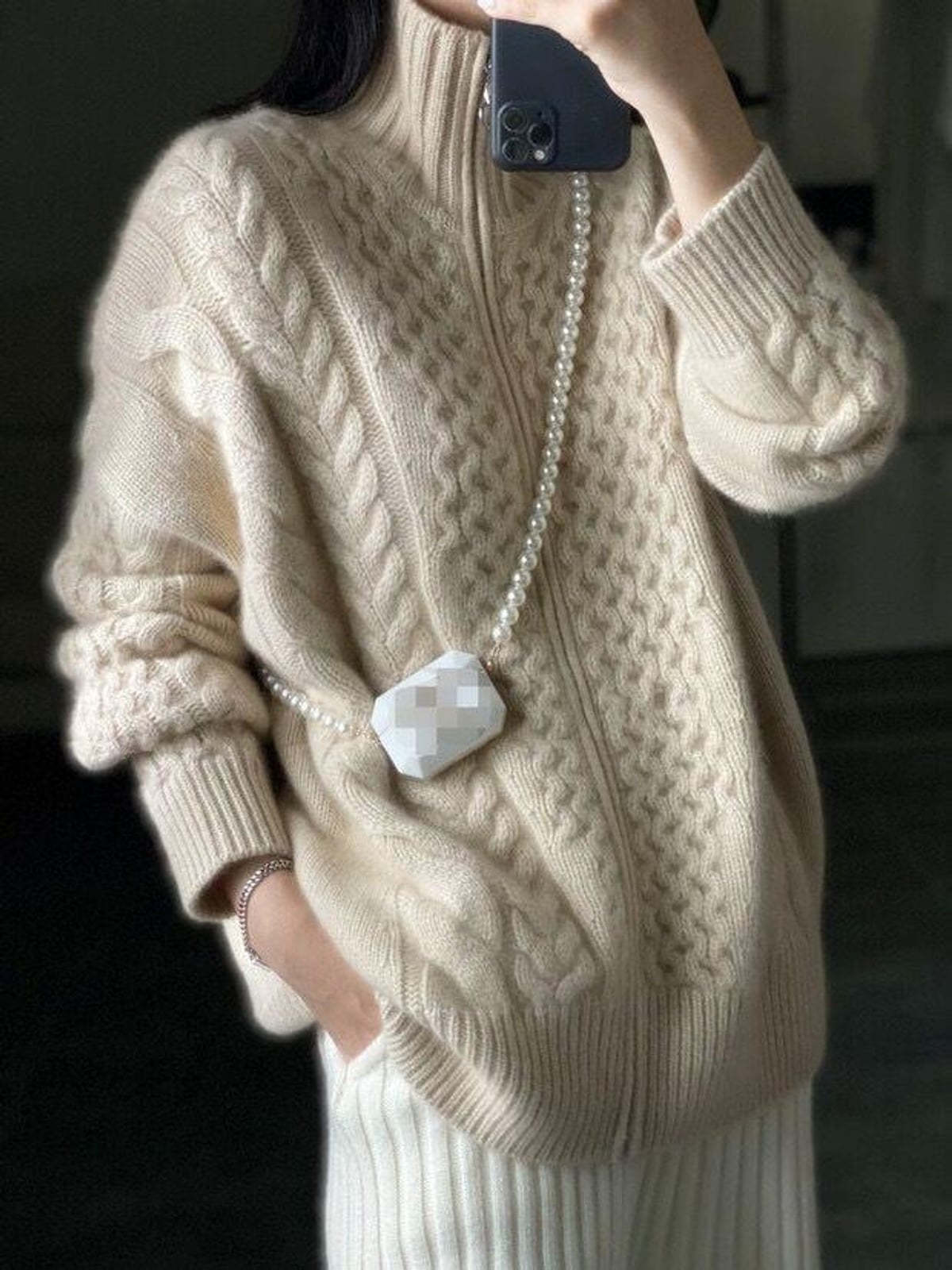 dames oversized vest met staande kraag en rits in ecru