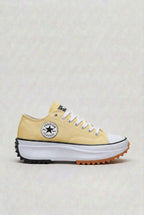 dames platform sneakers met vetersluiting in geel