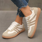 dames retro sneaker met brede neus in gebroken wit