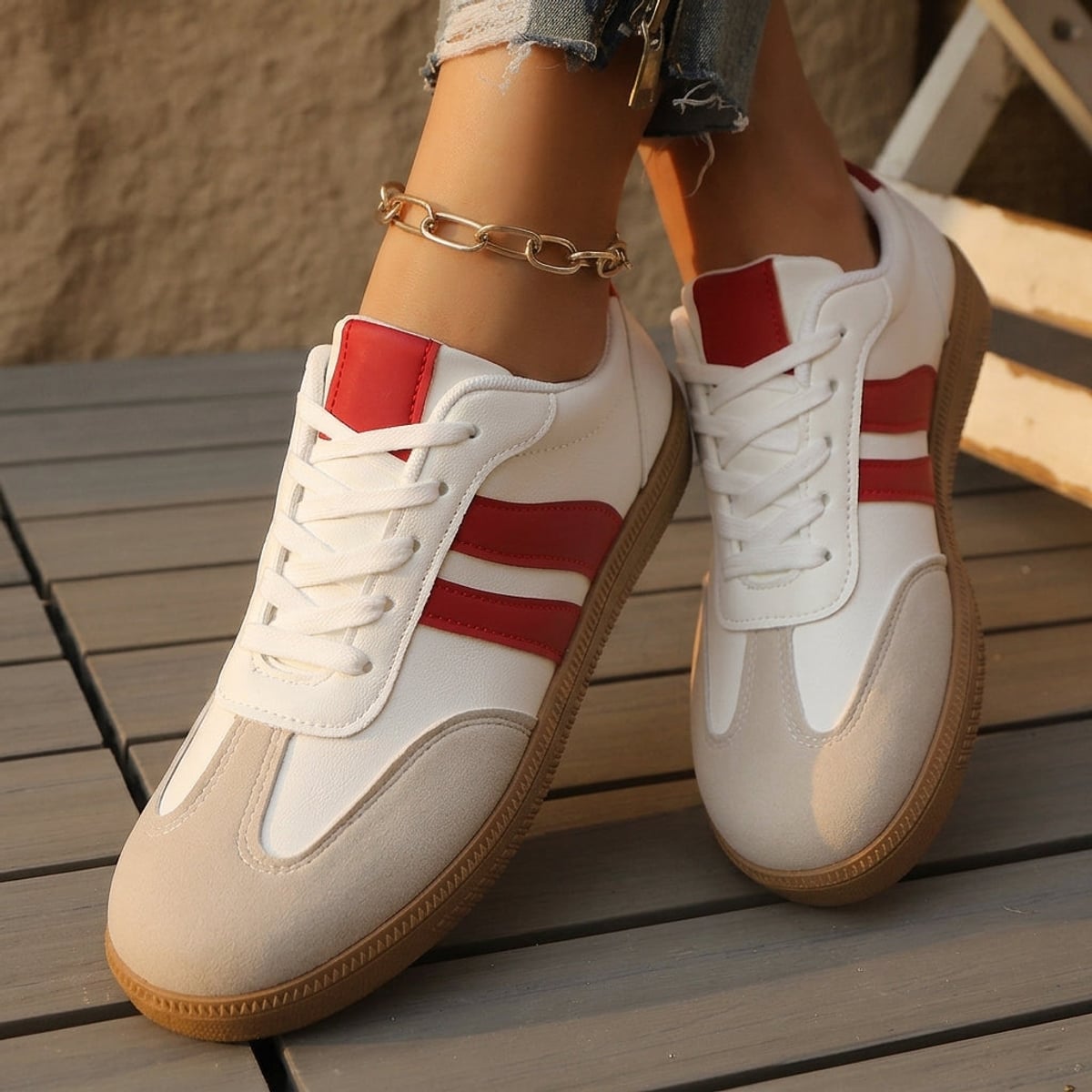 dames retro sneakers met vetersluiting in rood & wit
