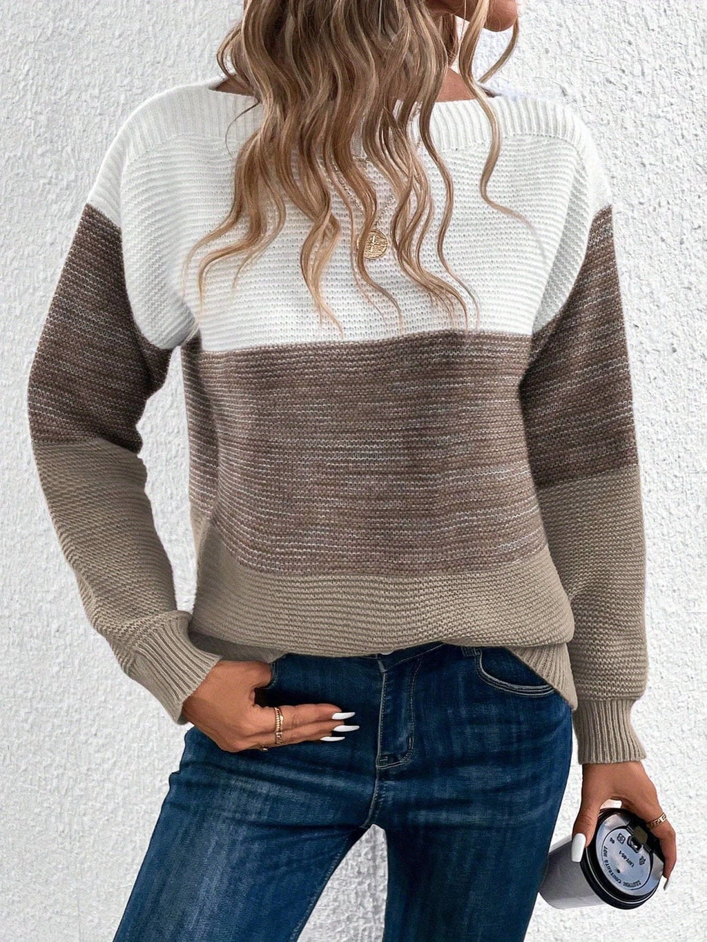 dames trui met colorblock en ronde hals in bruin