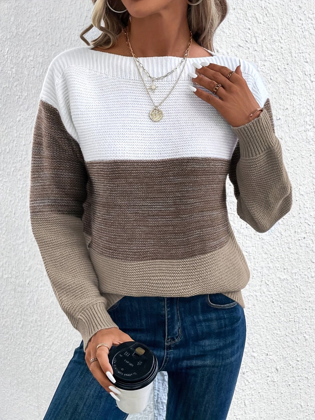 dames trui met colorblock en ronde hals in bruin