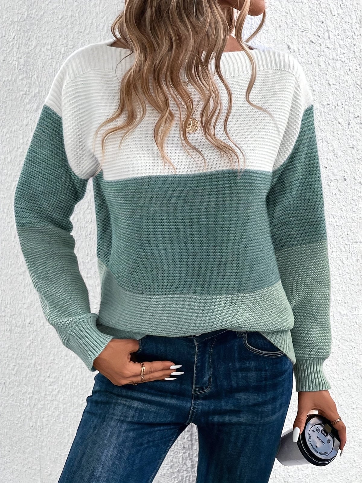 dames trui met colorblock en ronde hals in groen