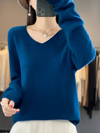 dames trui met v-hals en lange mouw in marineblauw