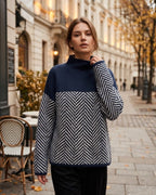 dames trui oversized met colkraag en visgraatpatroon in blauw