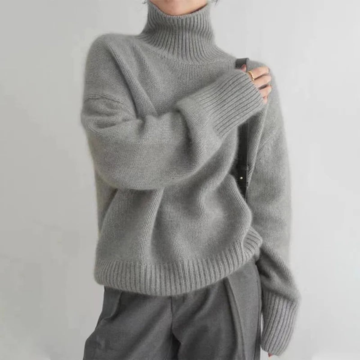 dames trui oversized met rolkraag in grijs
