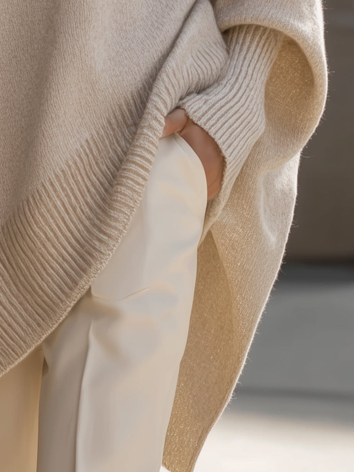 dames trui oversized met ronde hals in beige