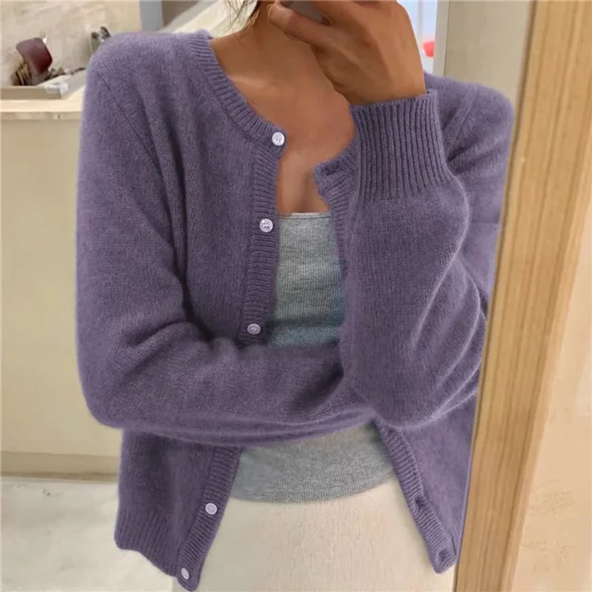 dames vest met ronde hals en knoopsluiting in mauve