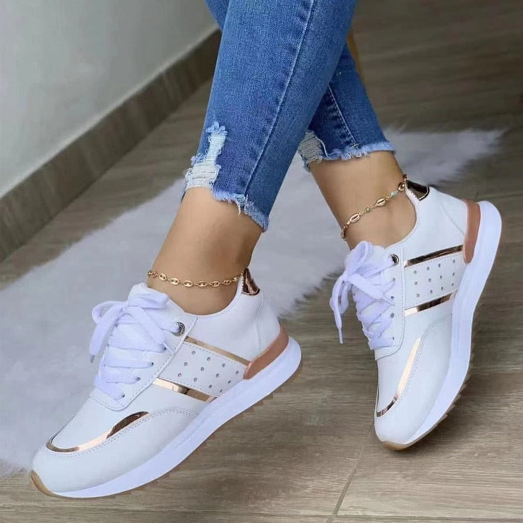 dames vetersneaker met metallic detail in wit