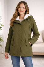 dames winterjas met capuchon en gevoerde binnenkant in khaki