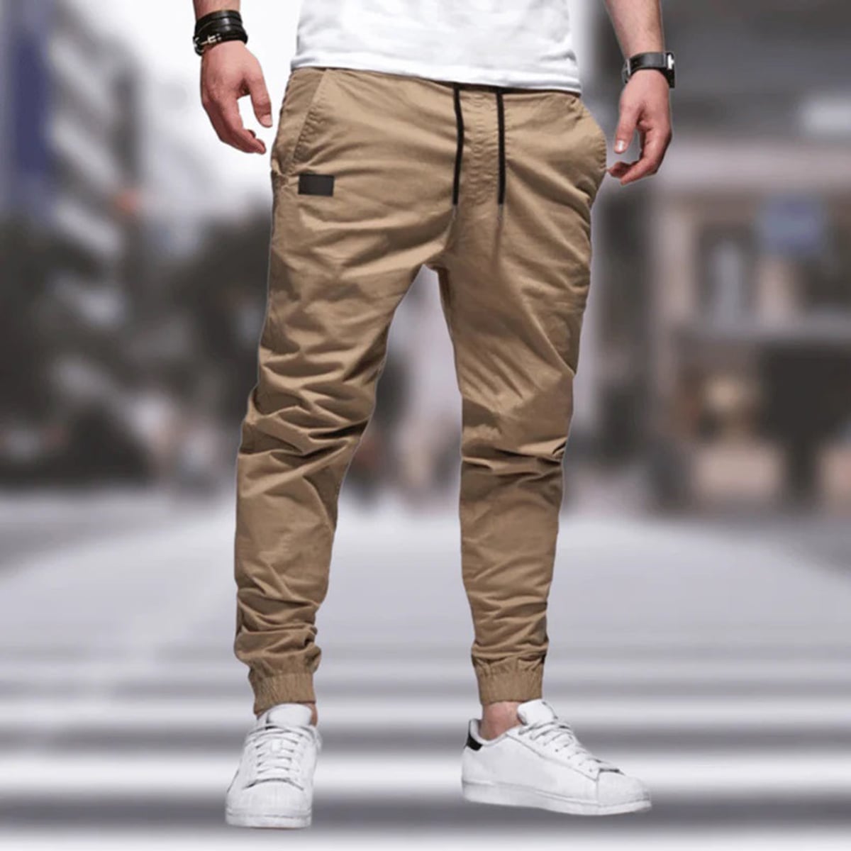 heren cargo broek met elastische enkels in beige