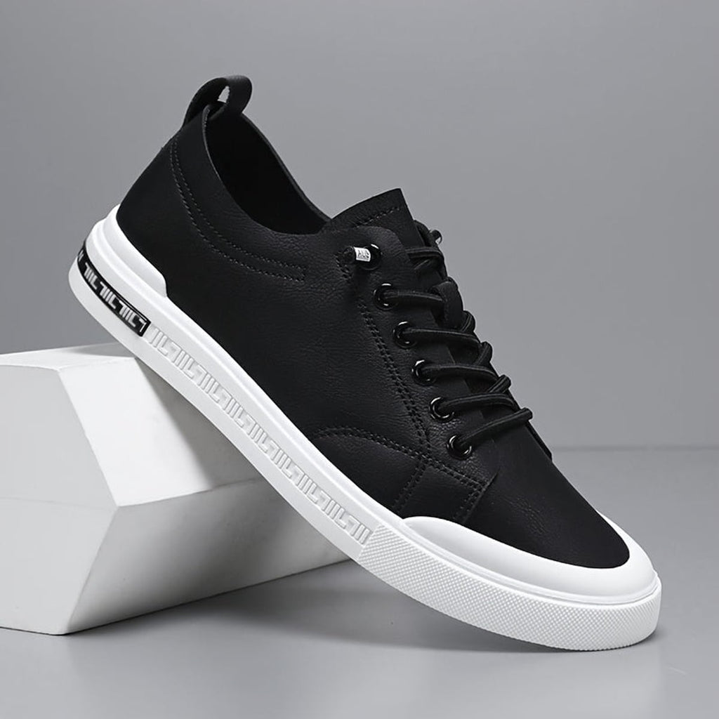 heren lage sneaker met vetersluiting in zwart