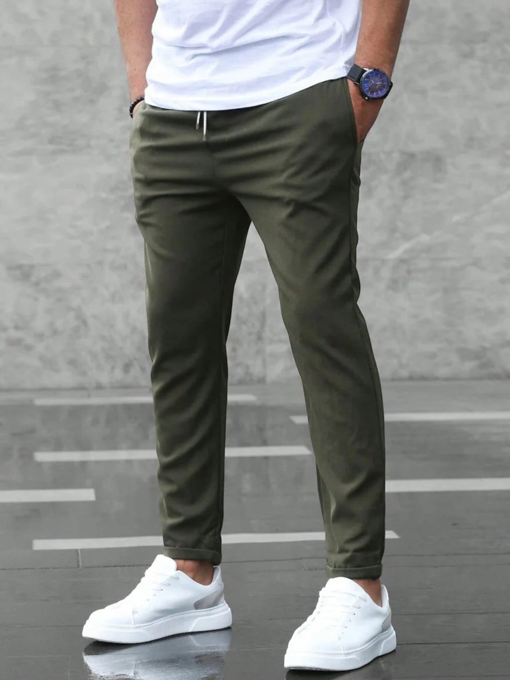 heren slim fit broek met elastische band in donkergroen