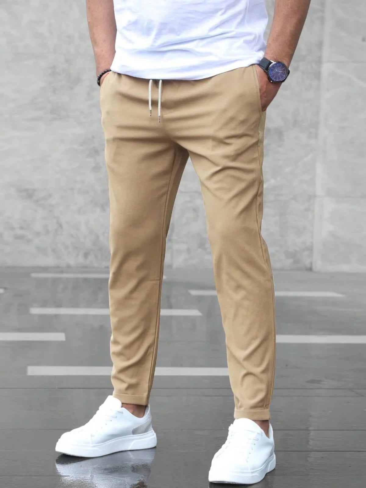 heren slim fit broek met elastische band in beige
