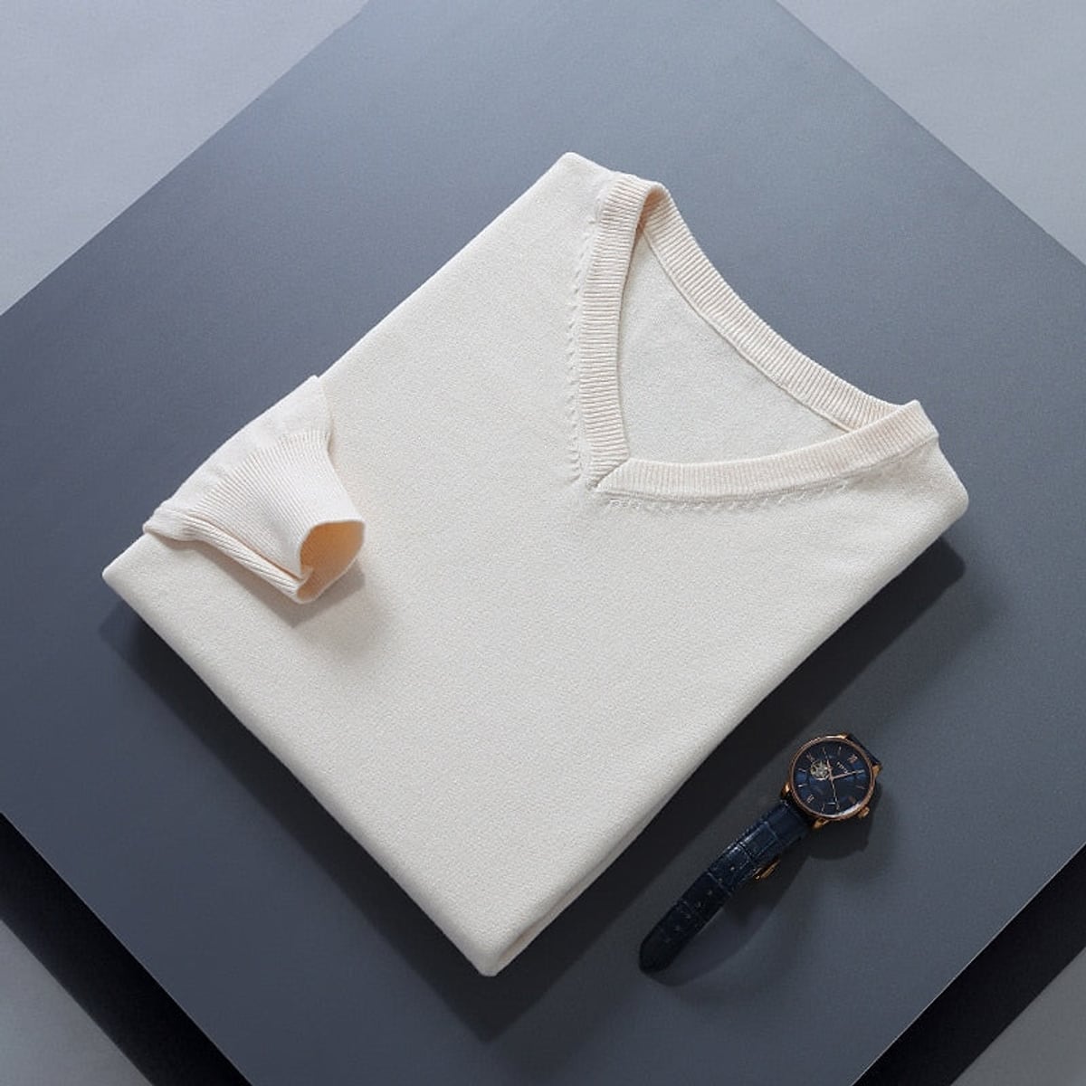 heren v-hals trui met rechte snit in beige